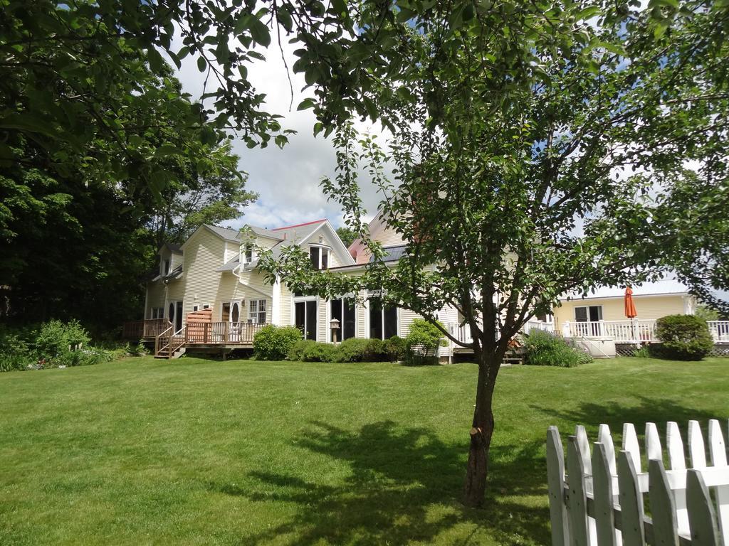 Inn At Buck Hollow Farm Fairfax Buitenkant foto